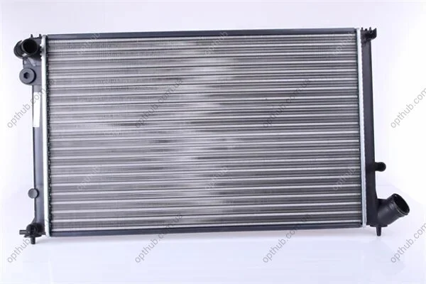 Радіатор охолоджування PEUGEOT 406 1.6-1.8 95- -ua NISSENS 63731 (фото 1)