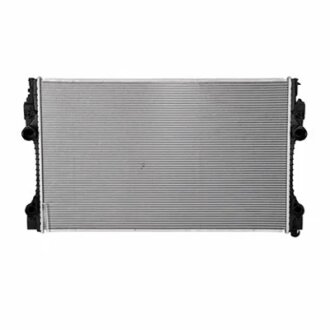 Радіатор охолоджування NISSENS 63779