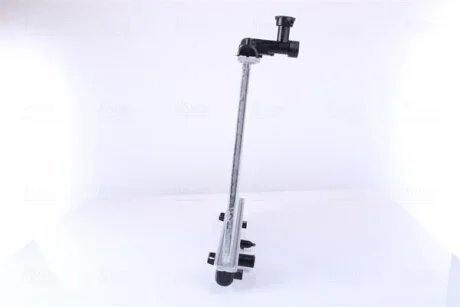 Радіатор NISSENS 641758