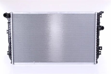 Радіатор охолоджування NISSENS 65335