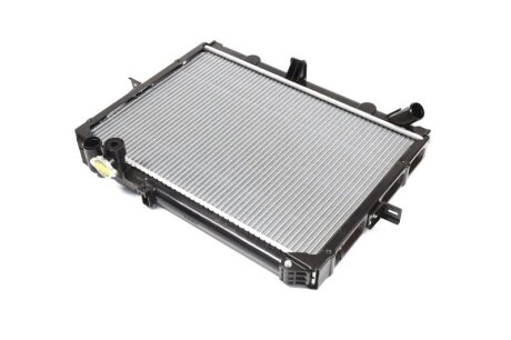 Радіатор охолоджування NISSENS 66645