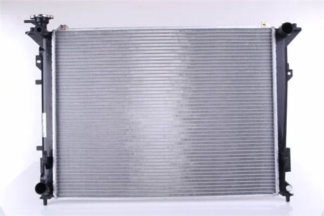 Радіатор охолоджування HYUNDAI SONATA 05- -ua NISSENS 66998