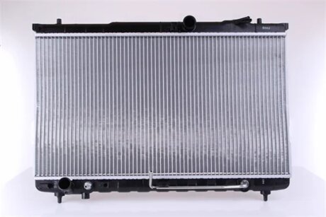 Радіатор охолоджування NISSENS 67036