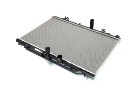 Радіатор охолодження NISSAN X-TRAIL (T31) (07-) NISSENS 67365