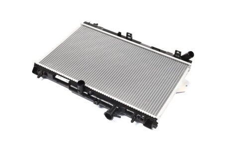 Радіатор охолоджування HYUNDAI MATRIX 1.6-1.8 01- -ua NISSENS 67481