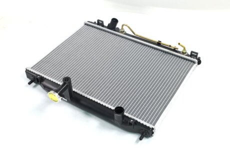 Радіатор охолодження двигуна HYUNDAI ACCENT (MC) (05-) 1.5 CRDi NISSENS 67504