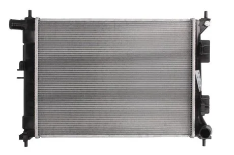 Радiатор NISSENS 675072