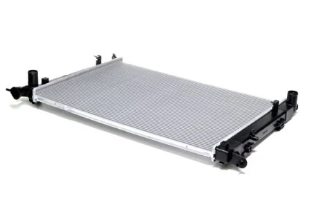 Радіатор охолоджування HYUNDAI FE (10-) 2.4I/ M /AC+/-(06/10-) OE 25310-2B300 -ua NISSENS 67522