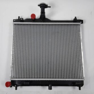 Радіатор охолоджування HYUNDAI I10 (08-) 1.1 CRDI (+) -ua NISSENS 67610