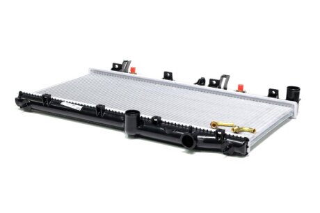 Радіатор охолоджування SUBARU LEGACY 2.0-2.5 AUT 09- -ua NISSENS 67720