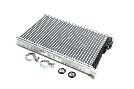 Радіатор обігрівача BMW 3 E90-E91-E92-E93 (05-) 325 i (вир-во Nissens) NISSENS 70526
