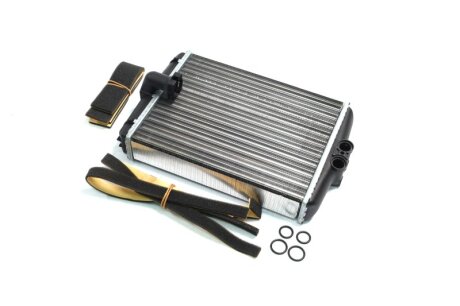 Радіатор пічки MERCEDES E-CLASS W 210 (95-) NISSENS 72013