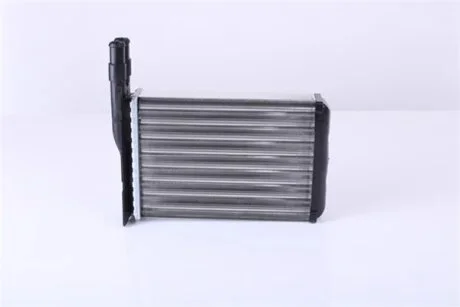 Радіатор пічки RENAULT SUPER 5-9-11, 1.1, 1.4, 1.6, 1.9D, 2.0, 2.1D (84-) -ua NISSENS 733591