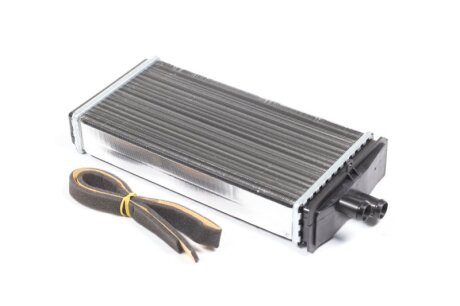 Радіатор обігрівача SKODA FELICIA (6U) (94-) 1.3 NISSENS 73655