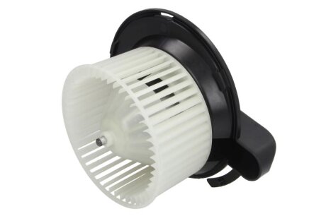 Вентилятор обігрівача MERCEDES ATEGO 2 (04-) 1215, 1216, 1218, 122 NISSENS 87145