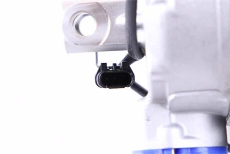 Компресор кондиціонера BMW 4 F32-F33-F36-F82 (13-) 435 I -ua NISSENS 890060