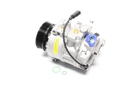 Компресор кондиціонера VOLKSWAGEN MULTIVAN (7H, 7E) (03-) NISSENS 890173