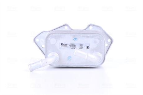 Радіатор масляний AUDI A4 07- -ua NISSENS 90662