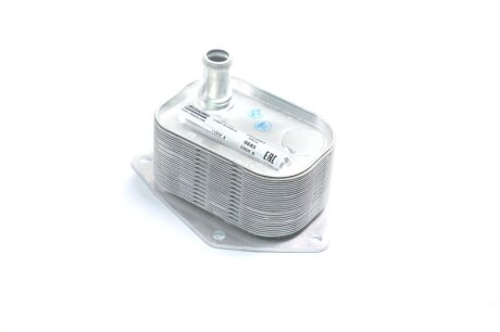 Радіатор масляний HYUNDAI ELANTRA (HD) (06-) 1.6 CRDI|KIA CEE'D (ED) (07-) 1.6 CRDI|KIA CERATO (LD) (04- -ua NISSENS 90720