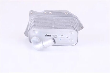 Радіатор масляний (ТІЛЬКИ РАДІАТОР) OPEL ASTRA J (09-) 1.7 CDTI|OPEL MERIVA B (10-) 1.7 CDTI|VAUXHALL AS -ua NISSENS 90805