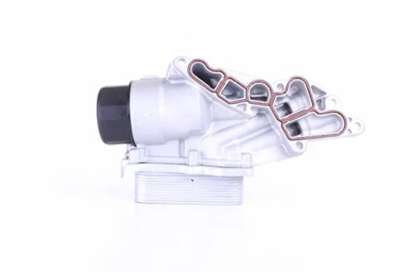 Радіатор масляний з корпусом масляного фільтра MERCEDES SPRINTER W 906 (06-) 524|MERCEDES CLK-CLASS W 20 NISSENS 90933