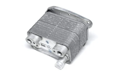 Радіатор масляний MERCEDES E-CLASS W 210 (95-) E 320 CDI|MERCEDES ML-CLASS W 163 (98-) ML 270 CDI -ua NISSENS 90974