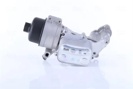 Радіатор масляний з корпусом масляного фільтра NISSENS 90992