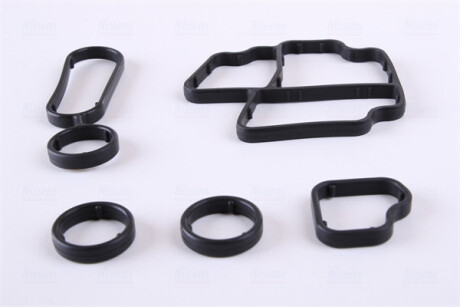 Радіатор масляний AUDI A 6 / S 6 (C7) (11-) 2.0 TDI -ua NISSENS 91272