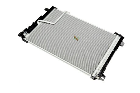 Радіатор кондиціонера MERCEDES-BENZ SLK-CLASS W 172 (11-) NISSENS 940035