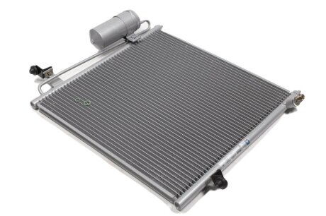 Конденсер кондиціонера MITSUBISHI L200 06- -ua NISSENS 940068