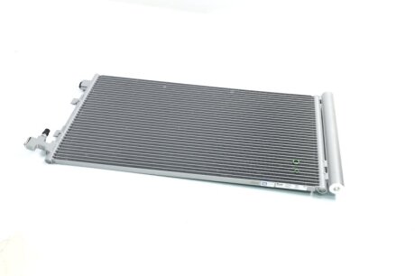 Конденсатор кондиціонера RENAULT FLUENCE (08-) NISSENS 940160