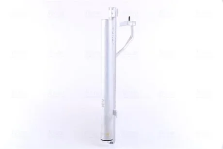 Радіатор кондиціонера NISSENS 940273
