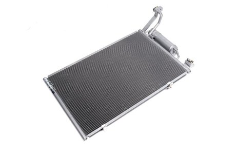 Радіатор кондиціонера NISSENS 940286