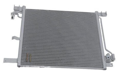 Конденсер кондиціонера NISSAN JUKE (10-) 1.6 DIG-TURBO -ua NISSENS 940338