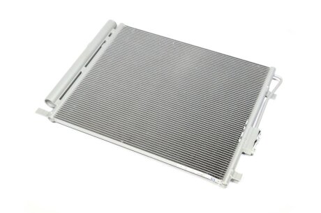 Конденсер кондиціонера HYUNDAI SANTA FE (12-) 2.0 CRDI (+) -ua NISSENS 940391