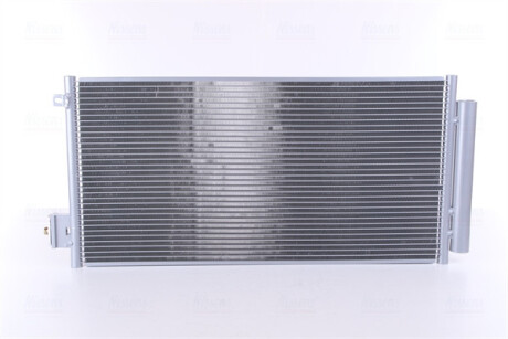 Конденсер кондиціонера FIAT 500 L (12-) 0.9 TWINAIR TURBO (+) -ua NISSENS 940395