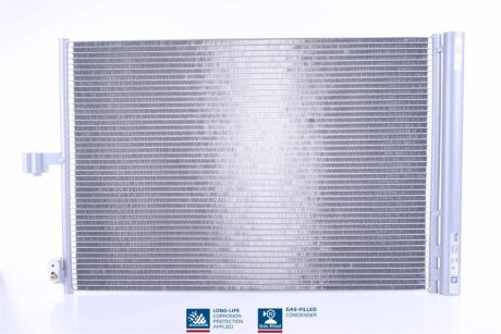 Конденсер кондиціонера NISSENS 940420