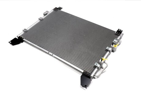 Конденсер кондиціонера NISSENS 940805