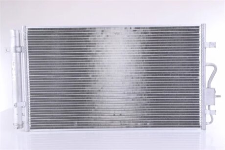 Конденсер кондиционера NISSENS 941181