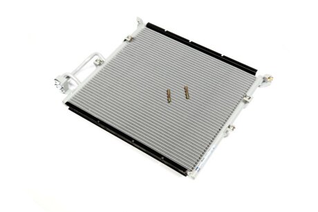 Радіатор кондиціонера NISSENS 94157