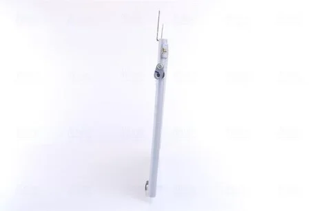 Радіатор кондиціонера NISSENS 94324