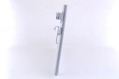 Радіатор кондиціонера NISSENS 94499