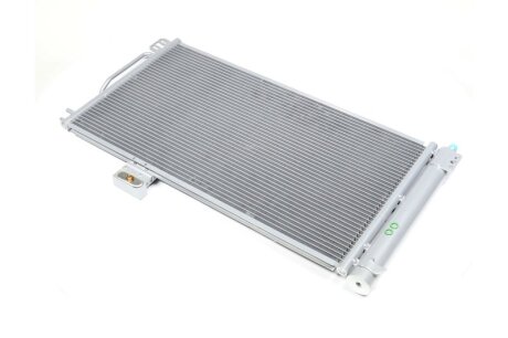 Конденсатор кондиціонера MERCEDES C-CLASS W 203 (00-) NISSENS 94544