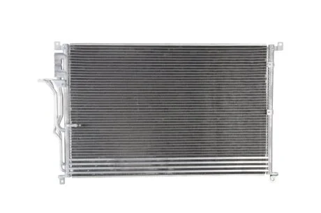 Конденсер кондиціонера AUDI A8 III 02- NISSENS 94724