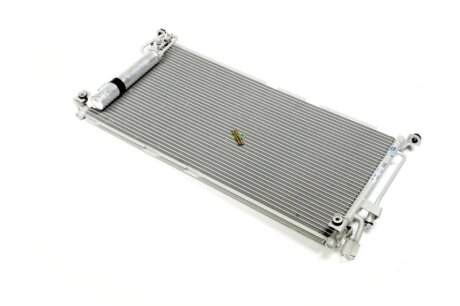 Конденсатор кондиціонера MITSUBISHI LANCER (96-) 1.3-2.0i NISSENS 94748