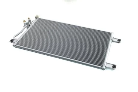 Конденсер кондіционера MITSUBISHI (вир-во Nissens) NISSENS 94790