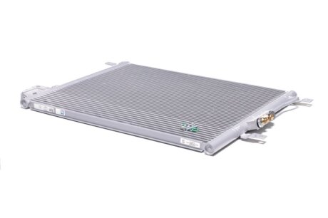 Конденсер кондиціонера NISSENS 94972