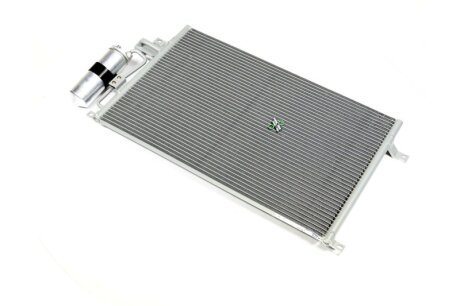 Радіатор кондиціонера CHEVROLET Epica (V250) NISSENS 94978