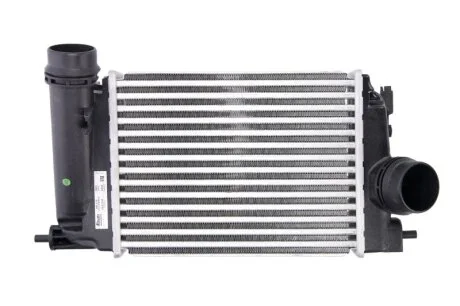Радиатор наддува NISSAN QASHQAI (J11) (13-) 1.5 DCI|NISSAN X-TRAIL (T32) (14-) 1.6 DIG-TURBO|RENAULT KA NISSENS 961120