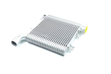 Радіатор наддуву HYUNDAI SANTA FE (06-) 2.2 CRDI (+) -ua NISSENS 96366